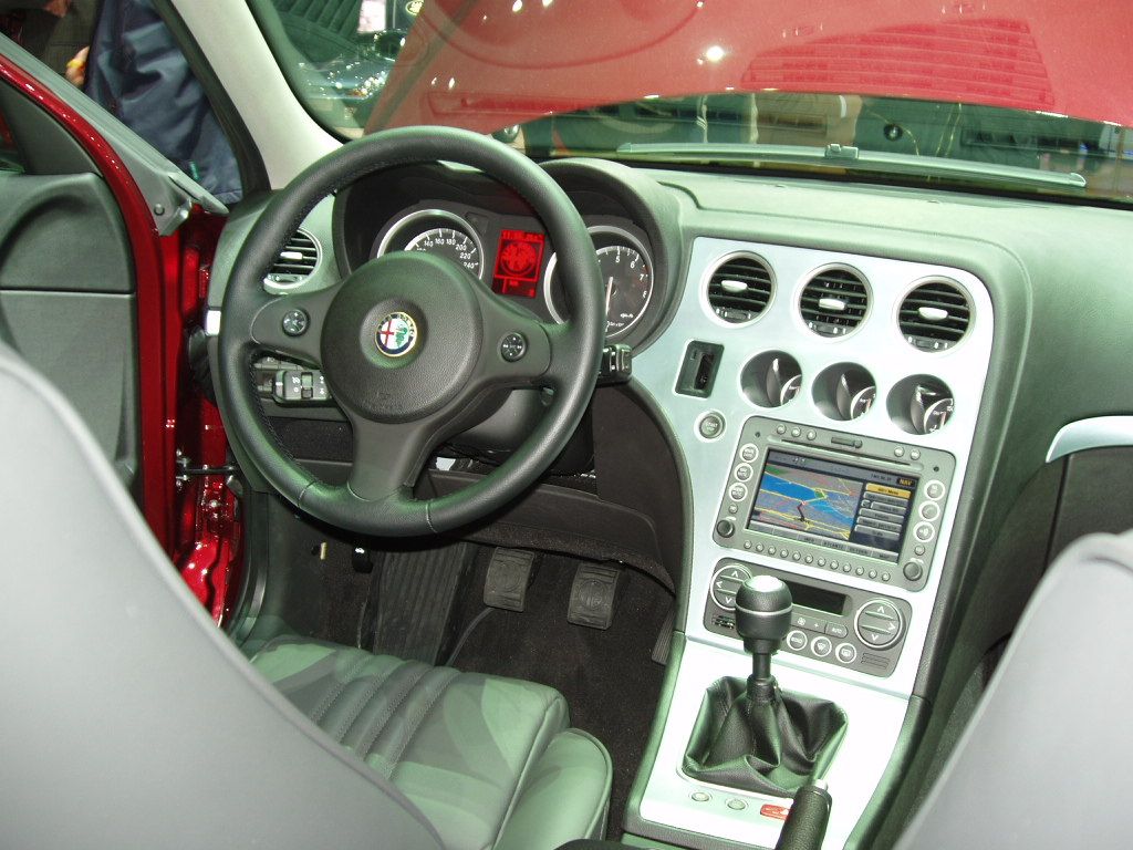 Alfa Romeo 159 Q4 3.2 JTS at the 2005 Geneva Salon