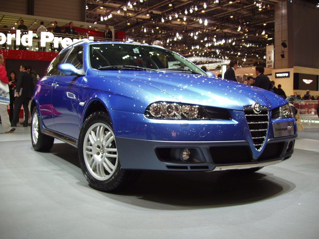 Alfa Romeo Crosswagon at the 2005 Geneva International Motor Show