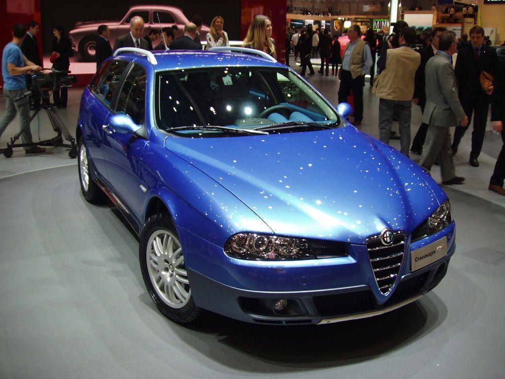 Alfa Romeo Crosswagon at the 2005 Geneva International Motor Show