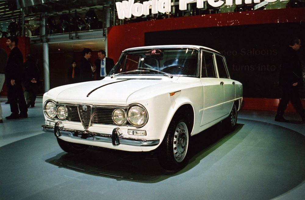 Alfa Romeo Giulia TI at the 2004 Geneva Salon