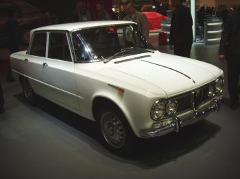 Alfa Romeo Giulia TI at the 2005 Geneva International Motor Show