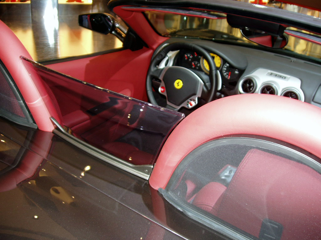 Ferrari F430 Spider at the 2005 Geneva International Motor Show