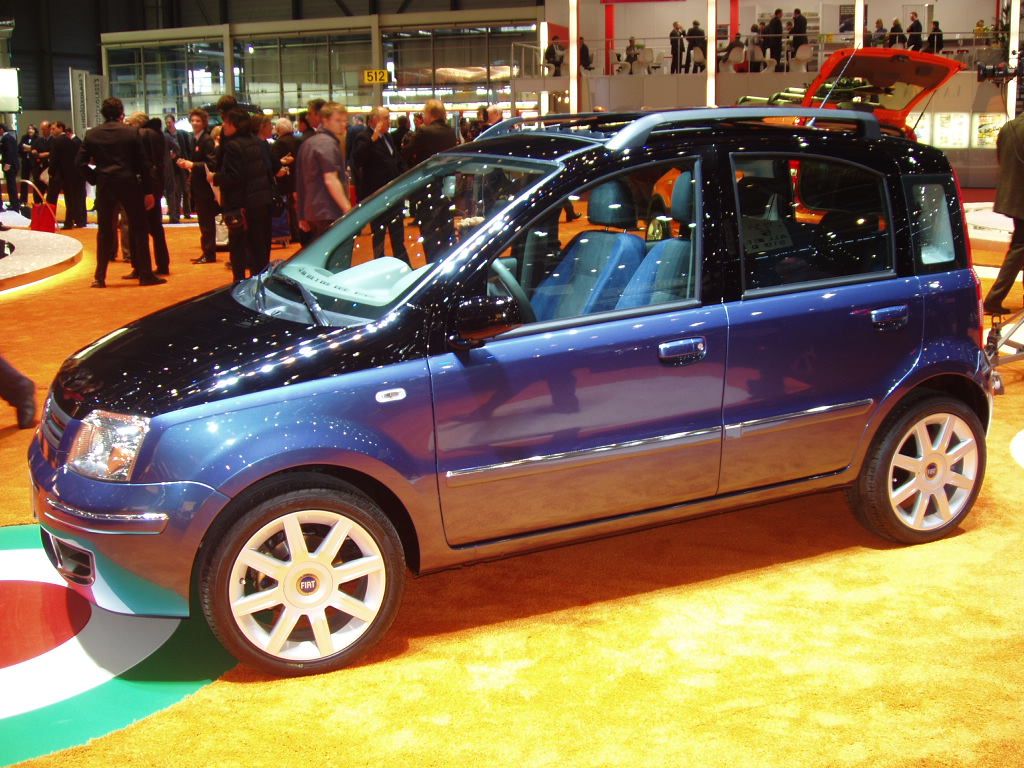 Fiat Panda Two Tone at the 2005 Geneva Salon