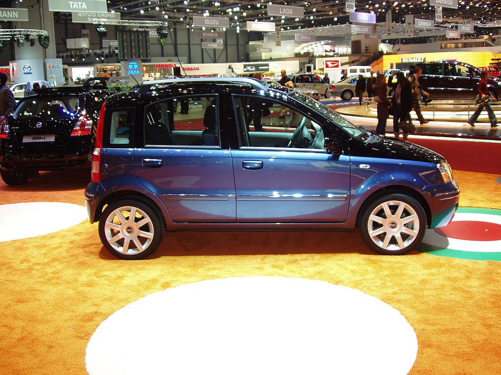 Fiat Panda Two Tone at the 2005 Geneva Salon