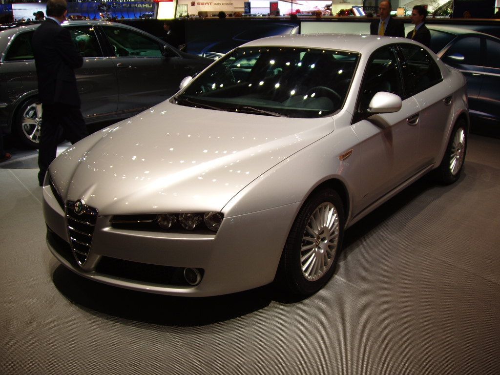 Alfa Romeo 159 presented by Giugiaro at the 2005 Geneva International Motor Show