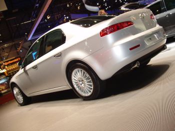 Alfa Romeo 159 presented by Giugiaro at the 2005 Geneva Salon