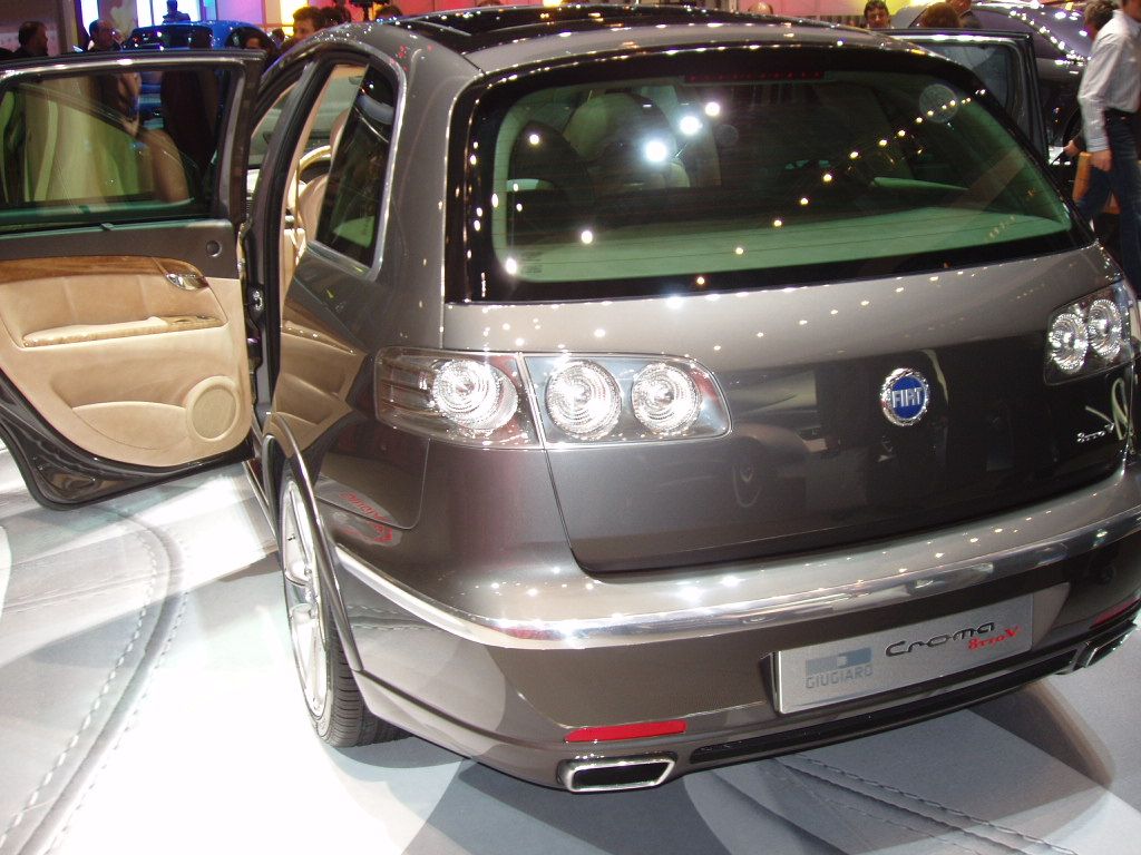 Fiat Croma 8TTO V at the 2005 Geneva International Motor Show