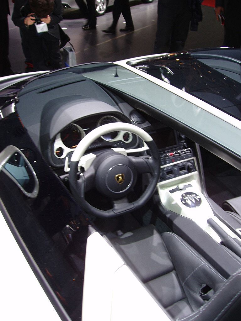 Lamborghini Concept S at the 2005 Geneva International Motor Show