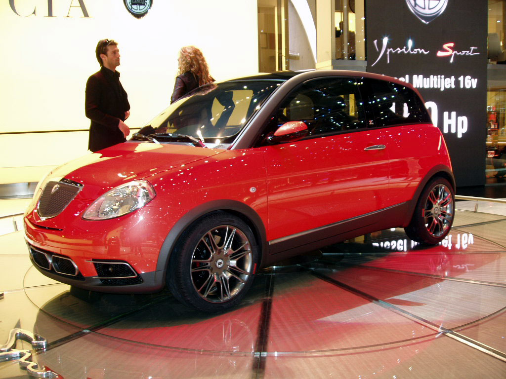 Lancia Ypsilon Sport Zagato at the 2005 Geneva International Motor Show