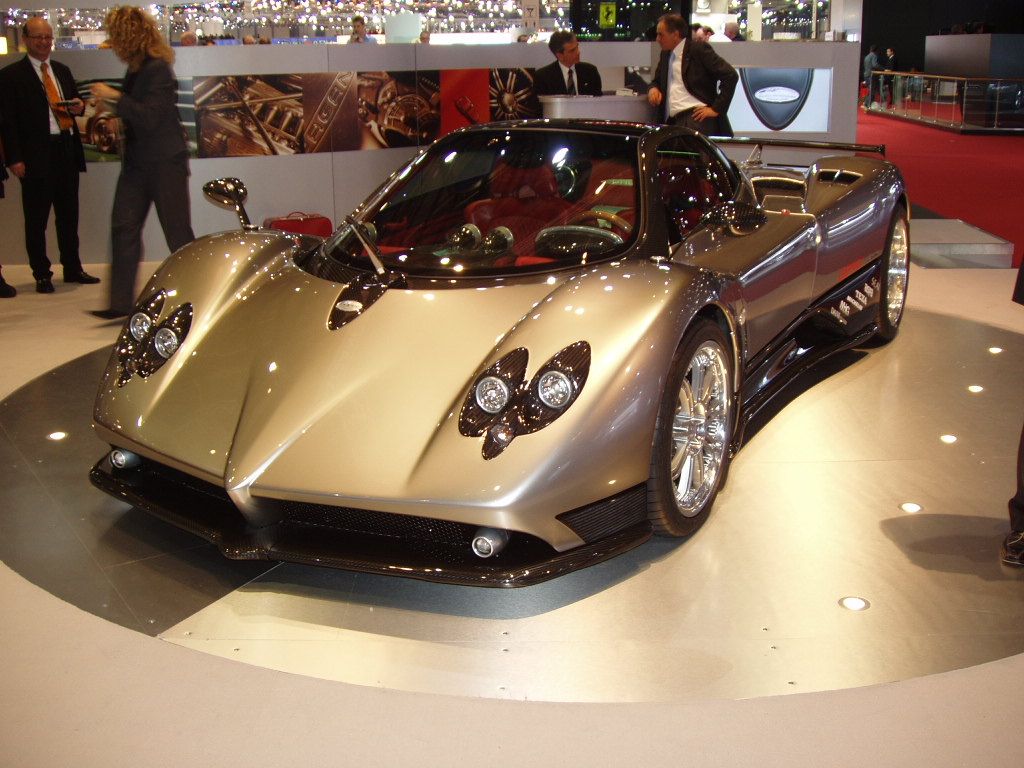 Pagani Zonda F at the 2005 Geneva International Motor Show