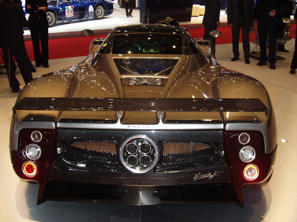 Pagani Zonda F at the 2005 Geneva International Motor Show