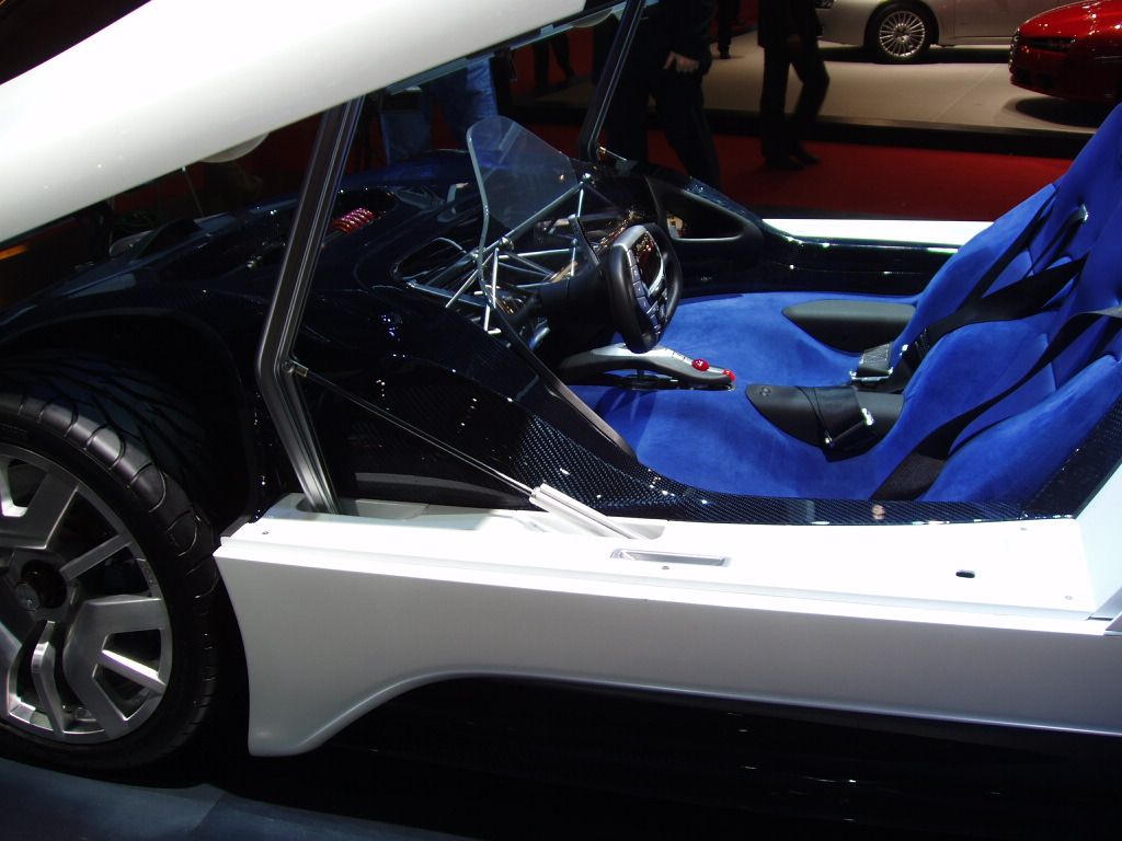Maserati Birdcage 75th concept car at the 2005 Geneva International Motor Show