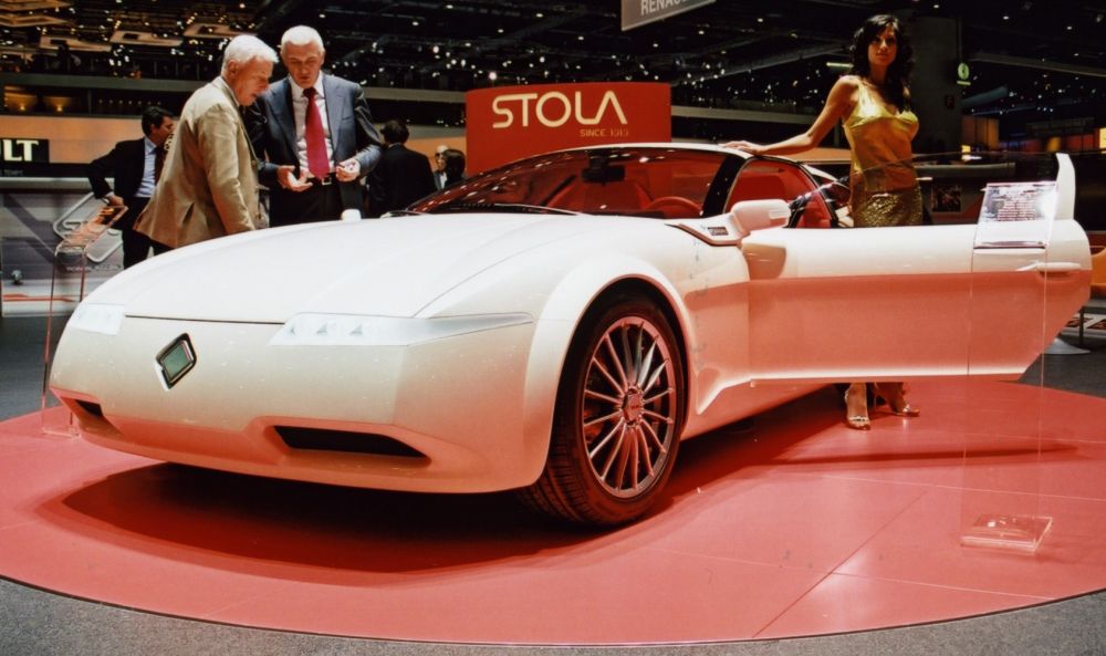 Stola S86 at the 2005 Geneva International Motor Show