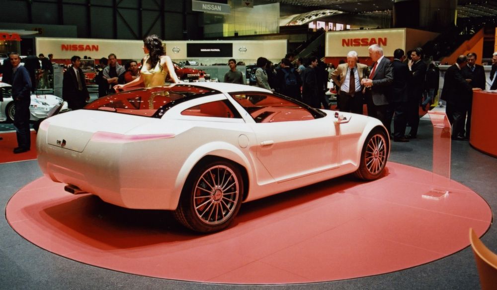 Stola S86 at the 2005 Geneva International Motor Show