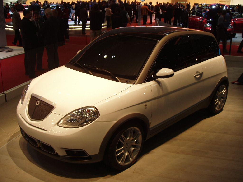 Lancia Ypsilon Sport on the Zagato stand at the 2005 Geneva Salon