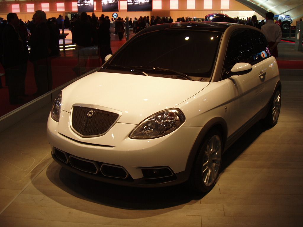 Lancia Ypsilon Sport on the Zagato stand at the 2005 Geneva Salon