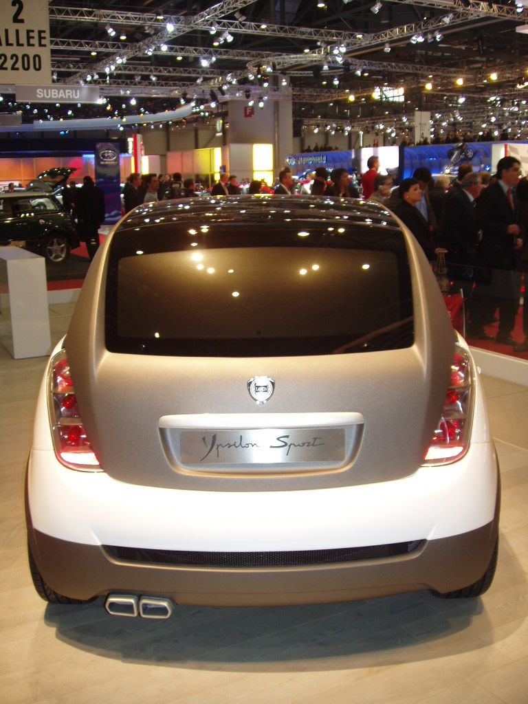 Lancia Ypsilon Sport on the Zagato stand at the 2005 Geneva Salon