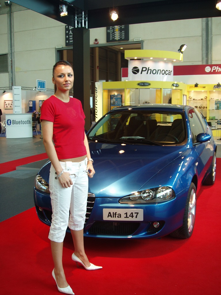 Alfa Romeo 47 1.9JTD with iPod pack at the 2005 Rimini My Specal Car Show