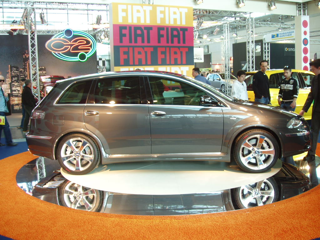 Giugiaro Fiat Croma 8ttoV at the 2005 'My Special Car' Show in Rimini