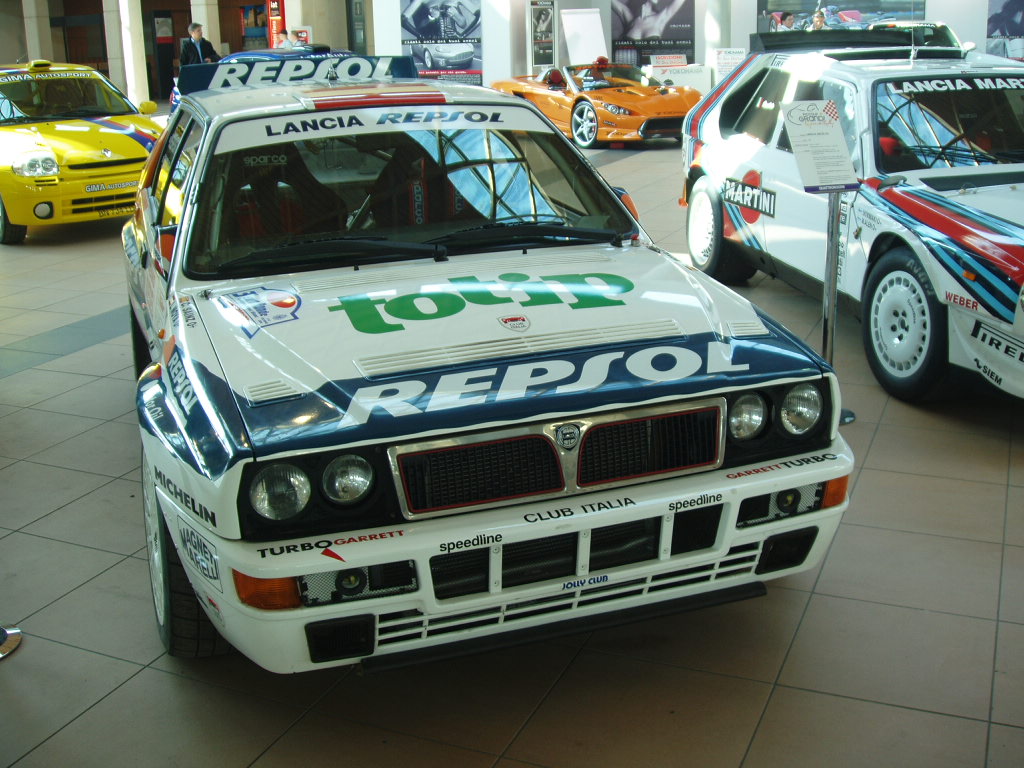 Quattroruorte magazine rally car display at the 2005 'My Special Car' Show in Rimini