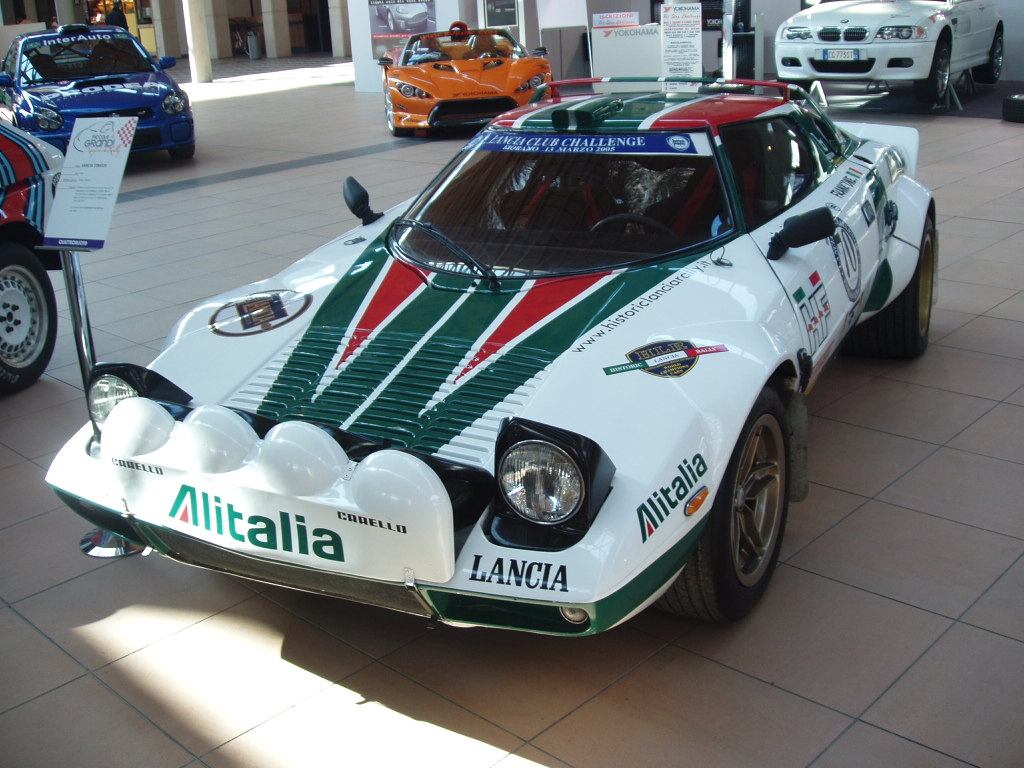 Quattroruorte magazine rally car display at the 2005 'My Special Car' Show in Rimini