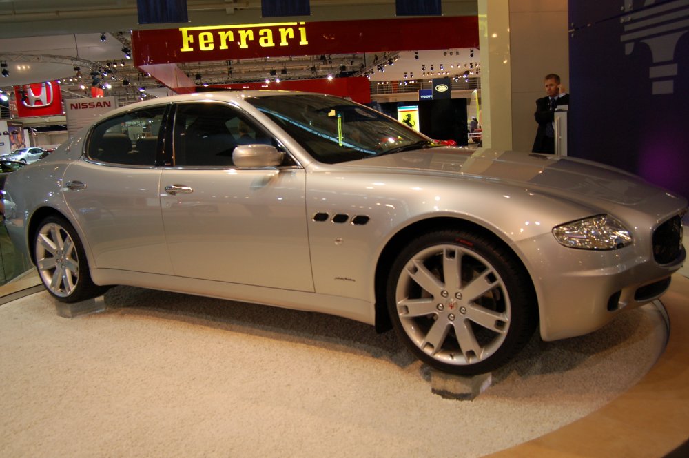 Maserati Quattroporte Sport GT - 2005 Australian International Motor Show, Sydney
