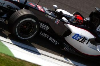 Minardi driver's Christijan Albers and Patrick Friesacher put in strong performances in the team new PS05 chassis during the first qualifying session for Sunday’s San Marino Grand Prix