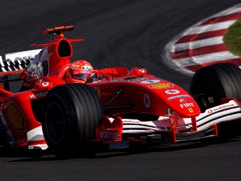 Although the Ferrari F2005 has definitely moved forward on all fronts in development terms, the car-tyre package in Spain, as in Imola a fortnight ago, still seems to struggle when faced with the need to produce a single qualifying lap