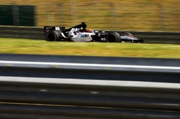 The Minardi drivers both enjoyed trouble-free practice sessions this morning, before consolidating the progress made with solid performances during afternoon qualifying