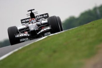In a race marked by an exceptional level of reliability on the part of virtually all competitors, Minardi F1 Team drivers Christijan Albers and Patrick Friesacher experienced an incident-free afternoon as they took the chequered flag in today’s British Grand Prix in 18th and 19th places respectively