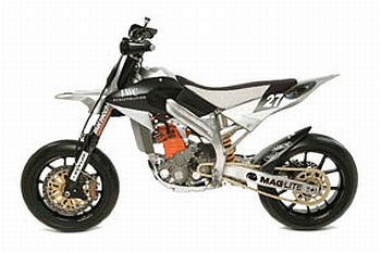 The Terra Modena SX2 motorbike was jointly developed by High Performance Engineering I-TEA