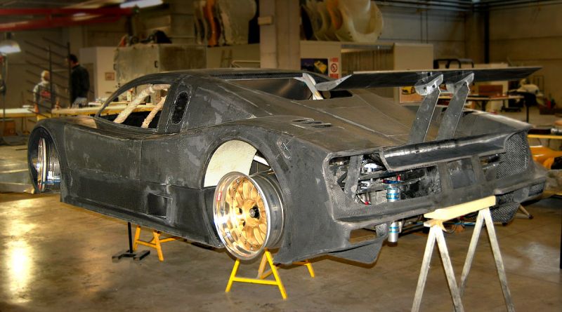 Italian race car builder Picchio, which continues to retain the prized status of Official Daytona Prototype Constructor, and the famous Rafanelli  team have just concluded an agreement to take part together in the 2005 Grand-American Sportscar Series