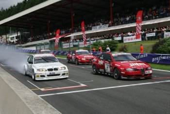 The Stewards investigated the collision between Augusto Farfus and Jörg Müller's BMW at the end of the first race, deciding then to exclude the Alfa Romeo Racing Team driver