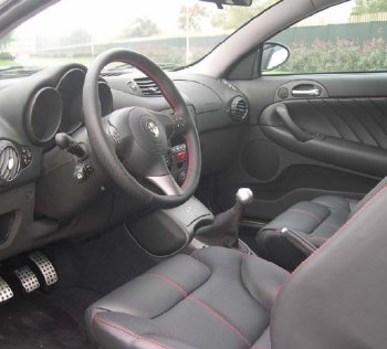 ALFA ROMEO GT COUPE MODEL YEAR 2007 - BLACK LINE 2