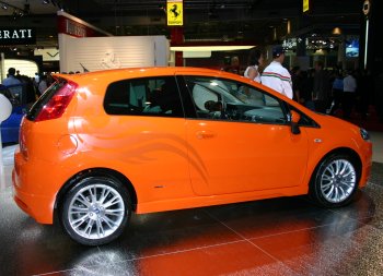 FIAT GRANDE PUNTO SPORTING NEED FOR SPEED