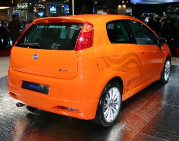 FIAT GRANDE PUNTO SPORTING NEED FOR SPEED