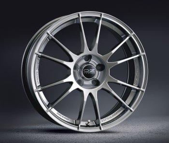 OZ RACING ULTRALEGGERA 19-INCH