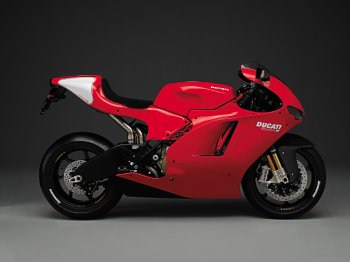 DUCATI DESMOSEDICI RR