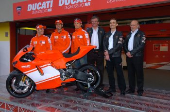 DUCATI DESMOSEDICI RR