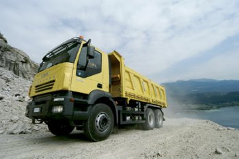 IVECO TRAKKER