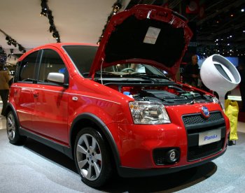 FIAT PANDA 100 HP - 2006 PARIS MOTOR SHOW