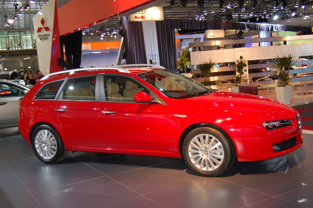 ALFA ROMEO - 2006 AUSTRALIAN INTERNATIONAL MOTOR SHOW, SYDNEY