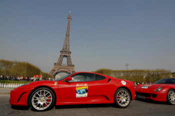 FERRARI 60 RELAY - PARIS