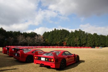 FERRARI F40