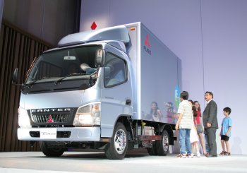 MITSUBISHI FUSO CANTER