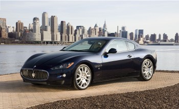 MASERATI GRANTURISMO