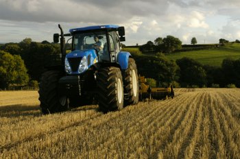 NEW HOLLAND T7000