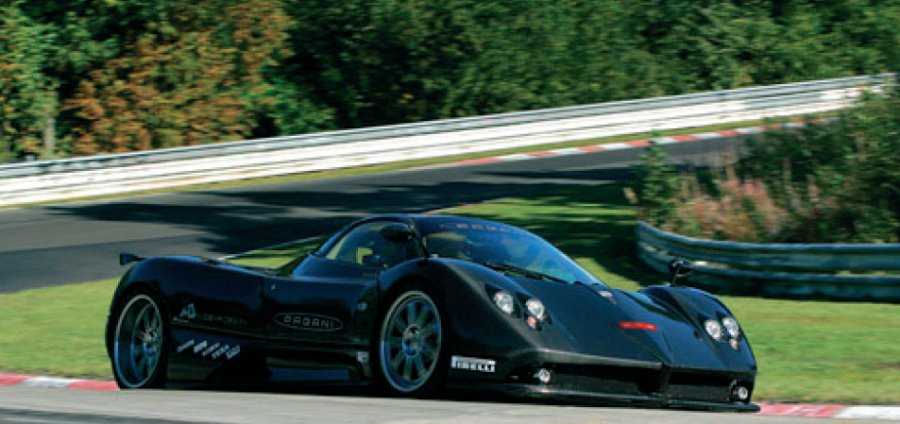 PAGANI ZONDA F CLUBSPORT - NURBURGRING LAP RECORD