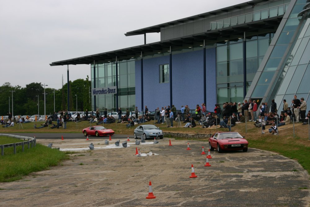 AUTO ITALIA SPRING ITALIAN CAR DAY - MERCEDES-BENZ TEST TRACK, BROOKLANDS