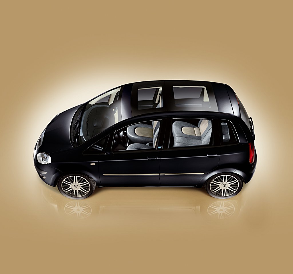 musique publicité fiat 500l trekking